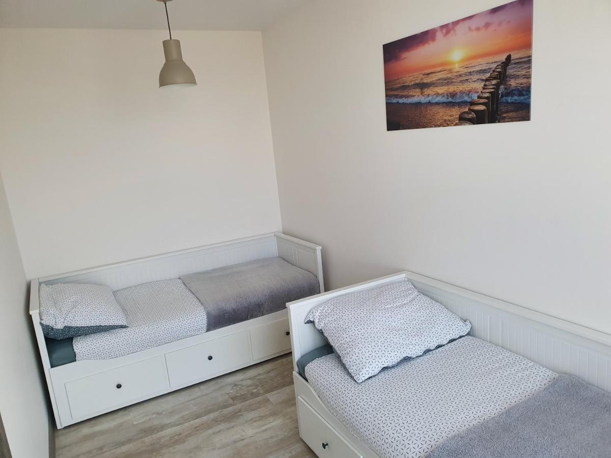 5 Morz Apartament Relax Sianozety Exterior photo